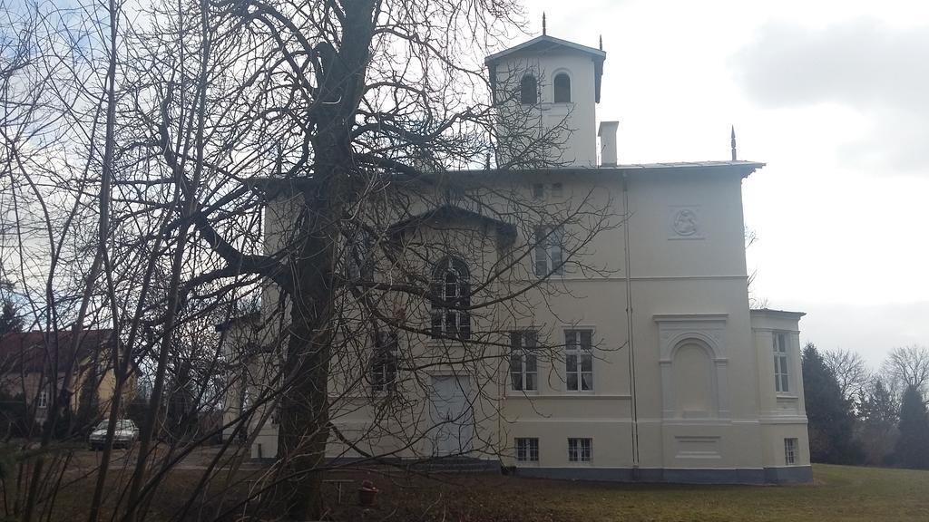 Agroturystyka "Palac W Janowie" Εξωτερικό φωτογραφία