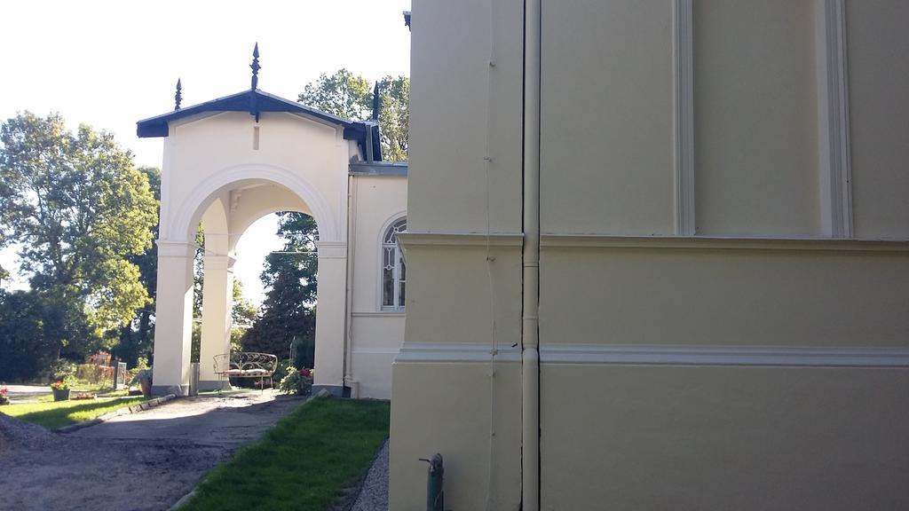 Agroturystyka "Palac W Janowie" Δωμάτιο φωτογραφία