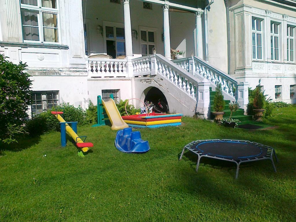 Agroturystyka "Palac W Janowie" Δωμάτιο φωτογραφία