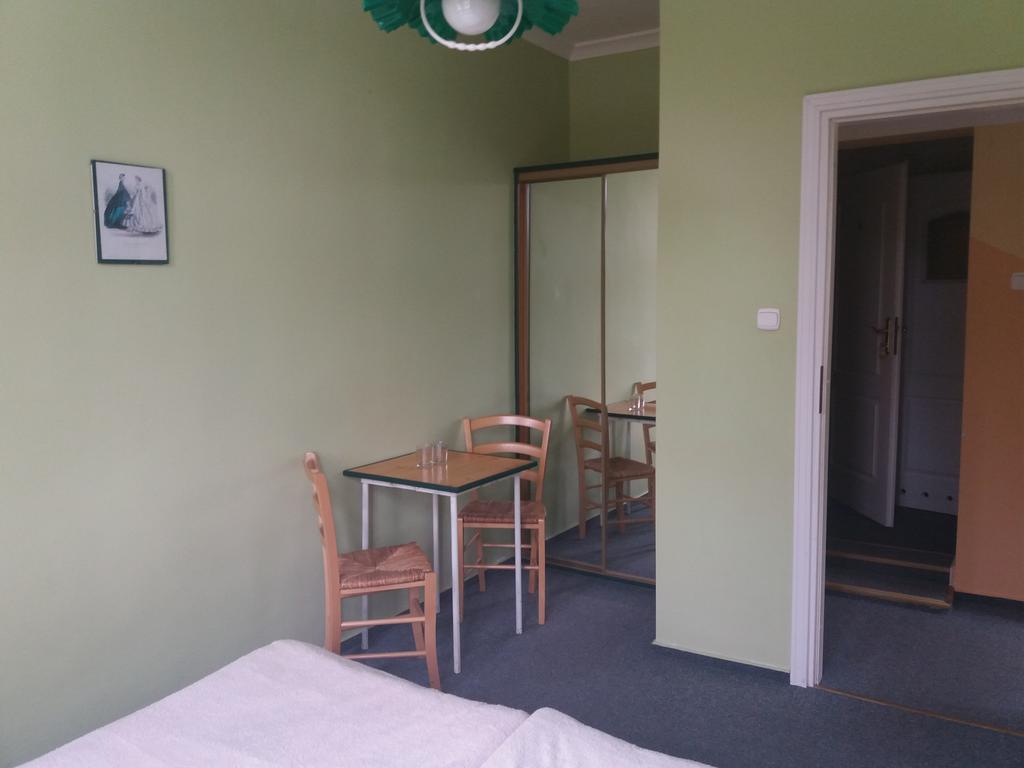 Agroturystyka "Palac W Janowie" Εξωτερικό φωτογραφία